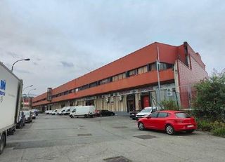 Nave industrial en Zorrotza