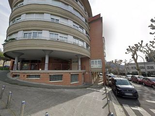 Aparcament cotxe a Bergara