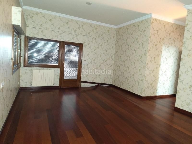 Foto d11db839-681f-4c3c-a6c1-6e79f65ecf91. Chalet en calle de añureta 11 en Zuia