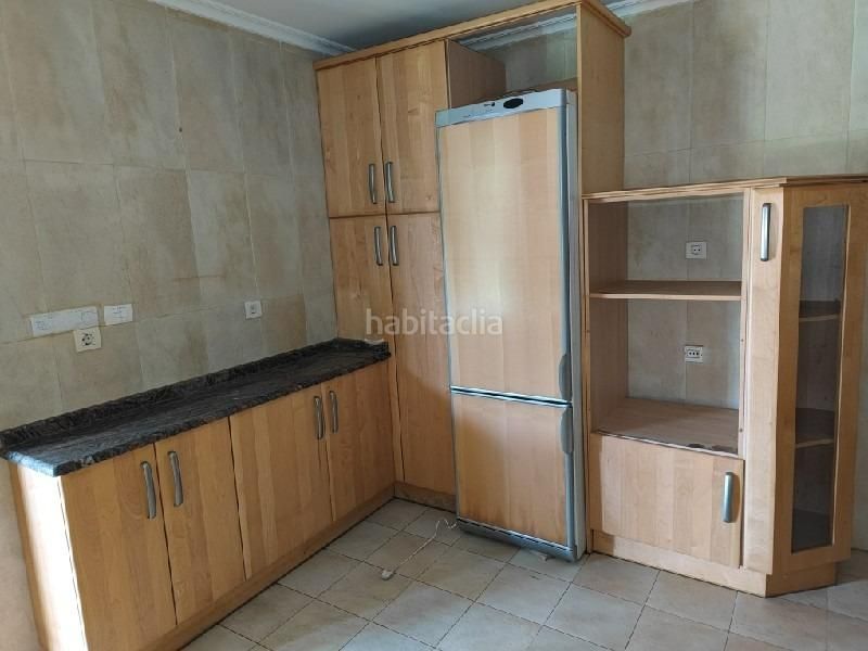 Foto da6717ef-6632-4fdd-8350-7e27de1bab01. Chalet en calle de añureta 11 en Zuia