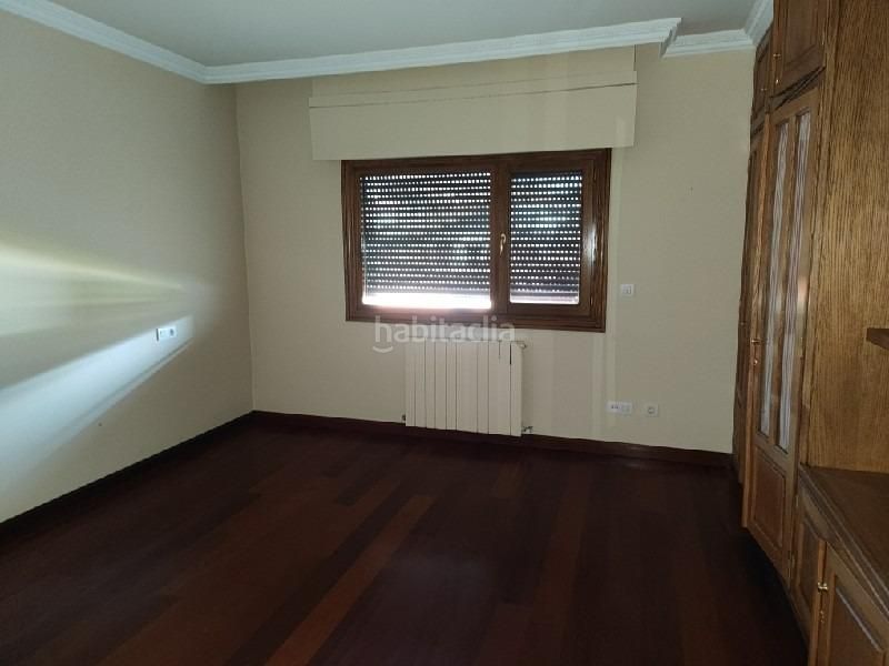 Foto f0c31a11-a80a-4810-baf4-2942854803c1. Chalet en calle de añureta 11 en Zuia
