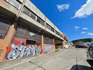 Industrial building in Berriz