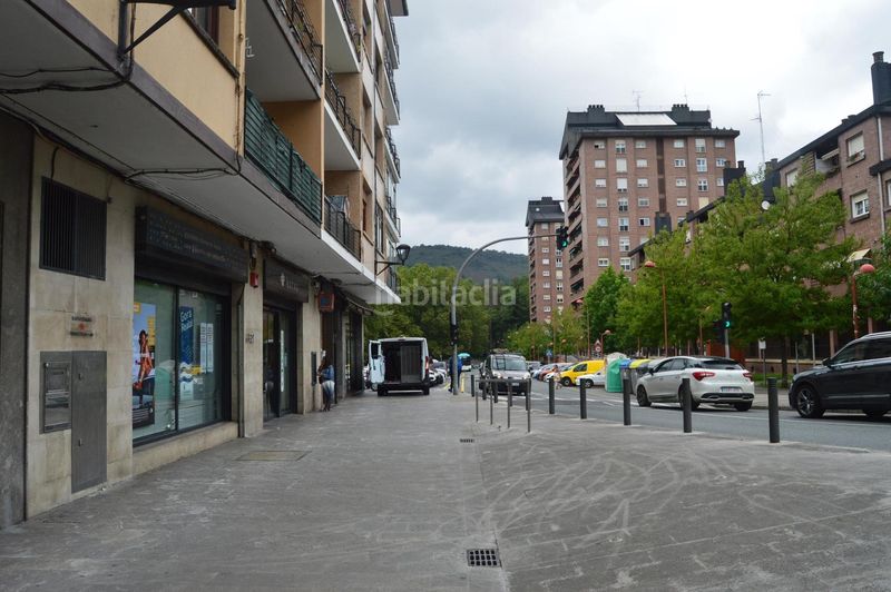 Foto 6cf2706c-56fe-458d-afc4-a258e1f11fe9. Local comercial a Andoain
