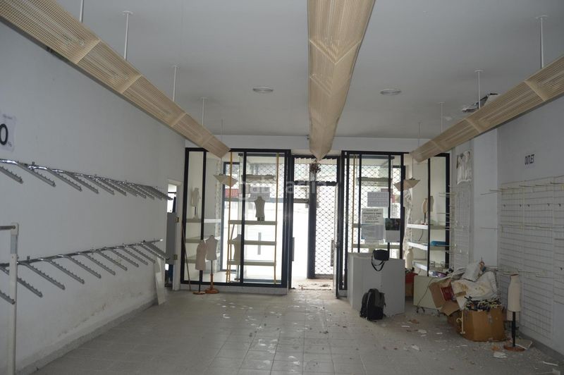 Foto c9a53086-dc00-4b16-8d50-47c1f78b2402. Local comercial a Andoain