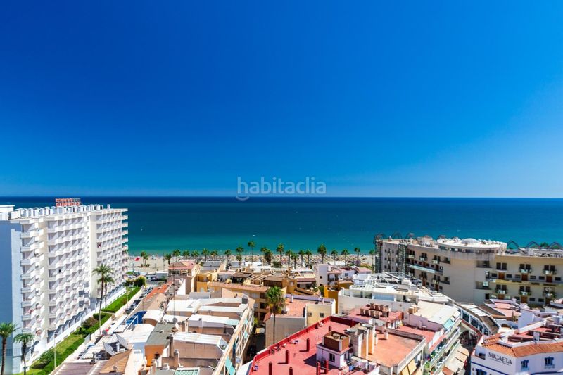 Foto 4c11c6af-b0ee-4a75-b298-bc9eaa6825ce. Àtic amb calefacció a El Bajondillo Torremolinos