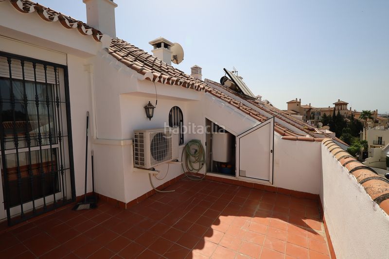 Foto f7dcb852-45c7-4cae-9898-9633c6ad78b2. Affitto casa a schiera con riscaldamento parcheggio piscina in Mijas