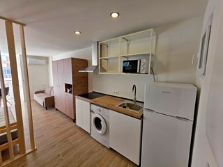 Rent Flat in Arroyo de la miel - avenida gamonal 1. Alquiler estudio gamonal recien reformado larga temporada