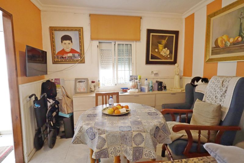 Foto f0ab058c-7c70-451c-ba05-3a517766dcbd. Semi detached house in Los Pacos Fuengirola
