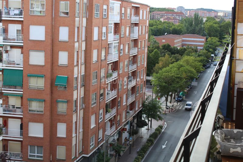 Foto 1a9e3efc-d91a-435b-8ce1-ba3daf19e1ce. Etagenwohnung mit heizung in Oeste Logroño