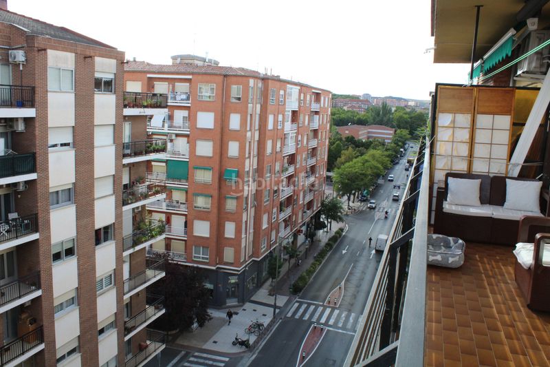 Foto c7d2e02b-68f7-492b-87fd-42ec761b512a. Etagenwohnung mit heizung in Oeste Logroño