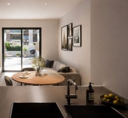 Piano terra  Carrer d'anselm clavé. Piso de obra nueva