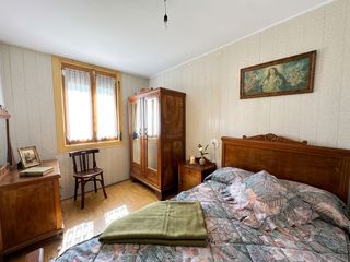 Casa in Calle palacio valdés 3. Casa con terreno en sotrondio