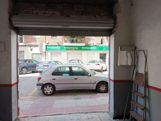Aparcament cotxe a Vistabella
