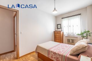 Flat in Calle de Ercilla