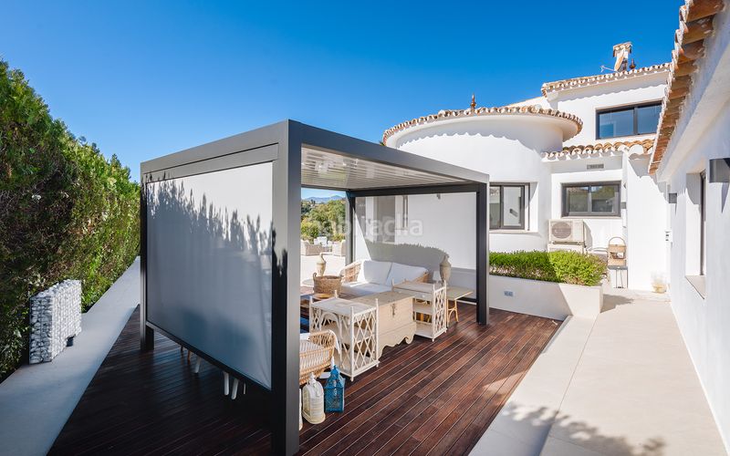 Foto 74fc35ab-303d-4b81-9315-cab67fcbb29b. Casa amb aparcament piscina a Guadalmina Alta Marbella