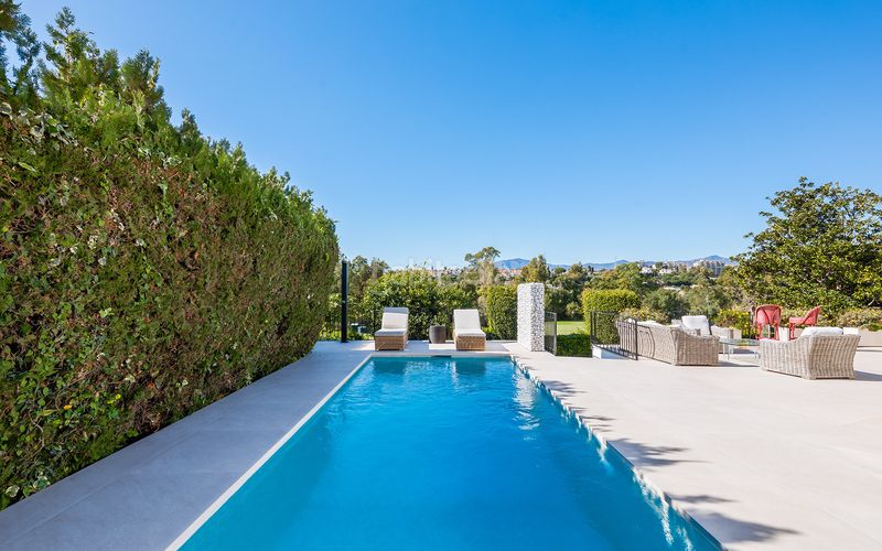 Foto ace6ce21-2072-4ee4-9338-a51e2fedeedc. Casa amb aparcament piscina a Guadalmina Alta Marbella
