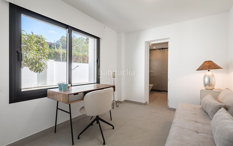 Foto b9a67da3-fda5-4a1a-bd27-cab3dc0171b5. Casa amb aparcament piscina a Guadalmina Alta Marbella