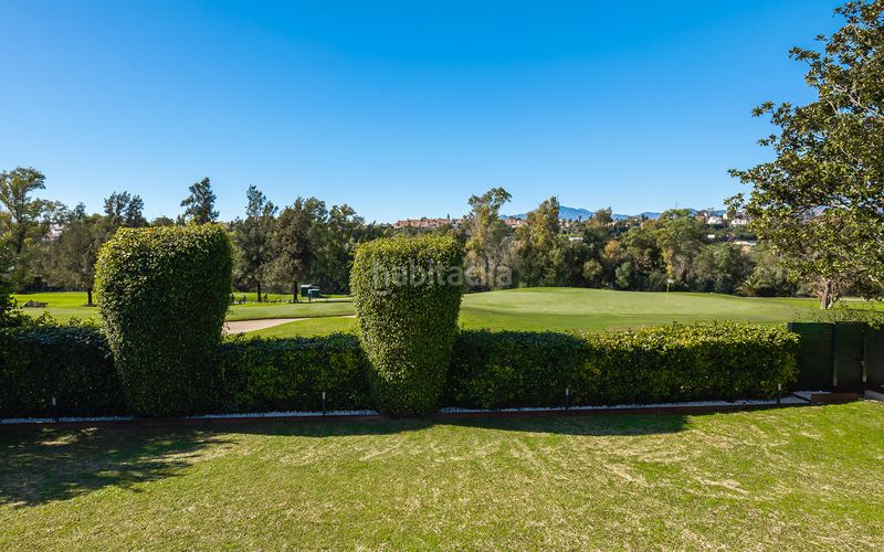 Foto f9b85330-1f74-4851-90bf-81f3874cbe54. Casa amb aparcament piscina a Guadalmina Alta Marbella