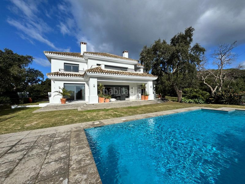 Foto 2afcaf7c-0dd6-4093-a48b-4b4428845596. Casa amb aparcament piscina a Valderrama Sotogrande