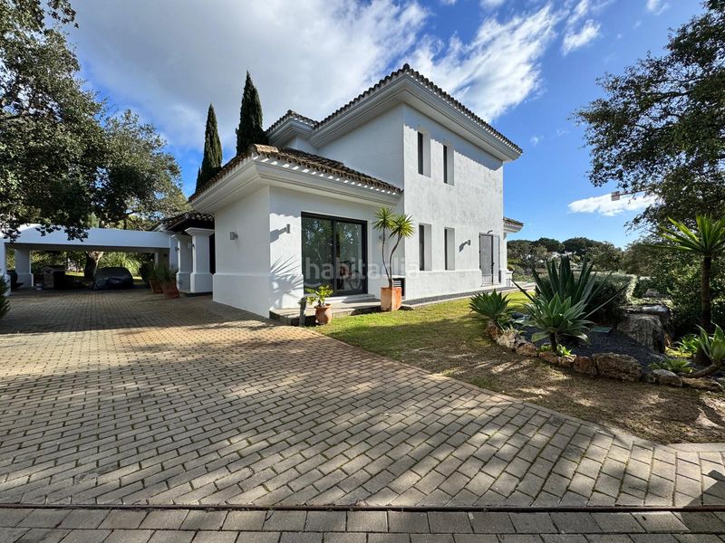 Foto e852ecd9-c02a-462d-9a16-365f0e62e181. Casa amb aparcament piscina a Valderrama Sotogrande