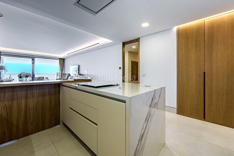 Foto 0b99126b-e55b-45e7-b996-2aa832ed9edf. Appartement avec parking piscine dans Paseo Marítimo Oeste - Pacífico Málaga