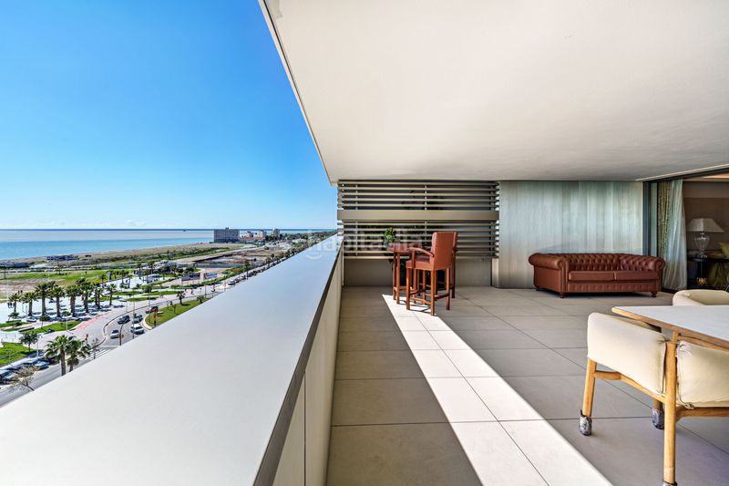 Foto 87e1d37a-e9c5-4dac-966e-1d51f91341c1. Appartement avec parking piscine dans Paseo Marítimo Oeste - Pacífico Málaga