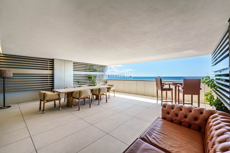 Foto 9a2e6c04-827a-4ca3-bba9-b6bb8f28bc0a. Appartement avec parking piscine dans Paseo Marítimo Oeste - Pacífico Málaga