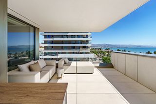 Apartament a Paseo Marítimo Oeste - Pacífico