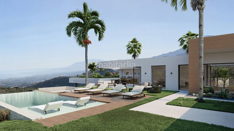 Foto 5fded194-4410-418b-a94b-09538fc34950. Casa amb aparcament piscina a Alto de los Monteros Marbella