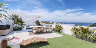 Penthouse in Manilva Pueblo. Nylva homes ático contemporáneo con vistas al mar en bahía de la