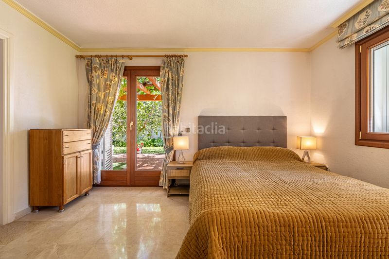 Foto c7c2864b-9b59-4606-af3b-c927a04ad851. Casa amb aparcament piscina a Cancelada Estepona