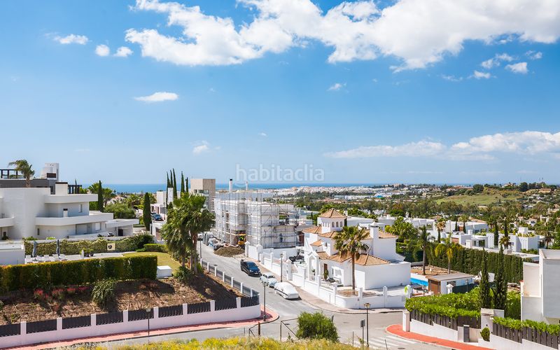 Foto dfeb7d5a-b91e-4124-9c25-37b3eba86aaf. Àtic amb aparcament piscina a Los Naranjos Marbella