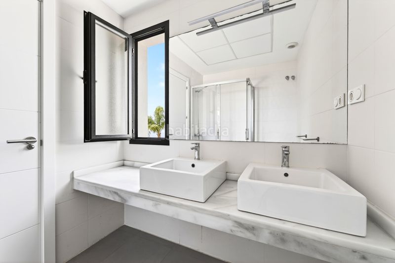 Foto 0a7dd40a-f00d-429f-a739-dad441df1203. Maison jumelée avec chauffage parking piscine dans Cerrado de Calderón - Hacienda Paredes Málaga