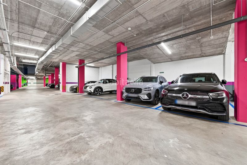 Foto ea3d7564-c6e8-438f-8a7e-70701517d8e3. Piccolo appartamento con parcheggio piscina in Mayorazgo Málaga