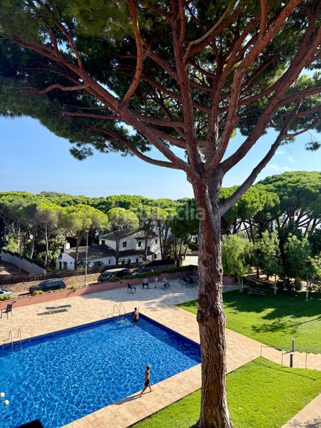 Foto 64691a39-6896-4bd5-93c2-d97acc2ef451. Lloguer apartament amb xemeneia calefacció aparcament piscina a Llafranc