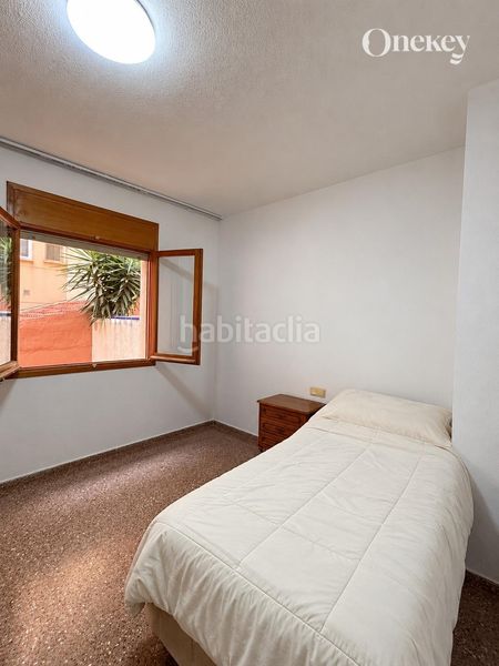 Foto 8b9c63e9-a48c-49d8-8b4c-3e64c850a109. Duplex avec parking dans Almoradí