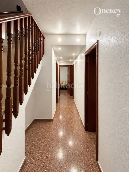 Foto cbbc2948-3de3-4f21-b5d4-5da901362756. Duplex avec parking dans Almoradí