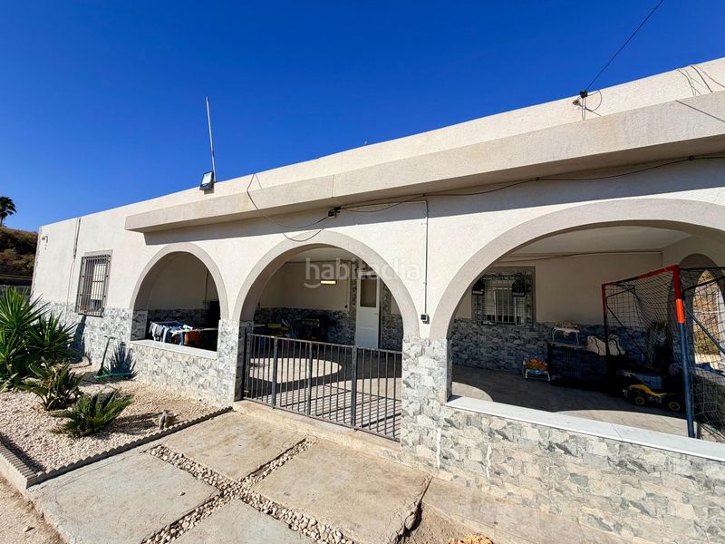Foto c8c99976-d00f-4fb0-89f1-295f5dcb308a. Masía cortijo reformado con construcción legalizada y 2.590 m2 de parcela, a 10 min de almería en Pechina