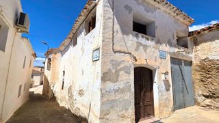 Casa  Francisco saez molina 6. Buscas espacio sin límites? 400 m2 de puro potencial en el coraz
