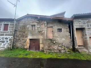 Masia  Lugar paderne. Inmueble en rioseco, paderne de allariz