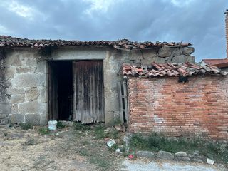 Masia  Praza campo aira do pombal. Casa en aira do pombal, baños de molgas