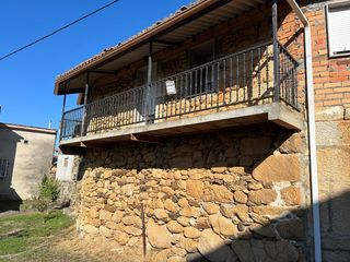 Country house  Lugar. Vivienda tradicional gallega en paioso