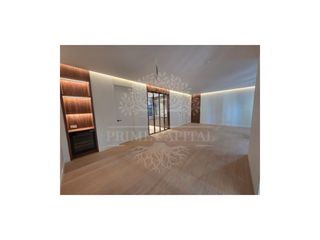 Alquiler Piso  Paseo pintor rosales. Vivienda de 220 m con patio privado de 54 m en argüelles