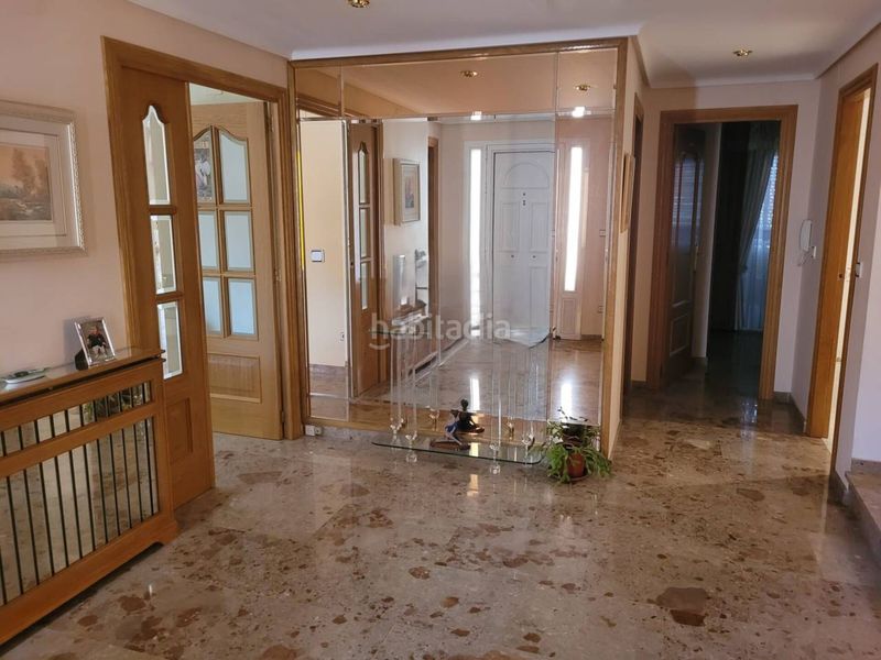 Foto 1d1bd7f2-6b05-42ce-ac1b-dfd40f73d9ae. Maison avec parking dans Pedanías Teruel