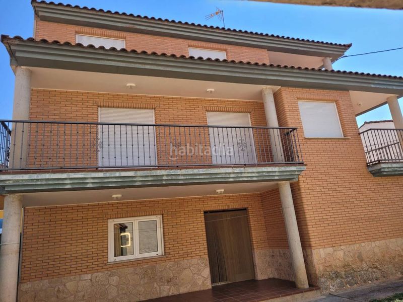 Foto 82adf51a-c615-4e0a-9513-fbc387d4ac75. Maison avec parking dans Pedanías Teruel
