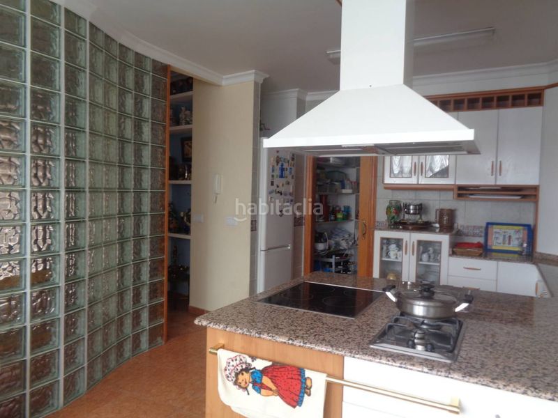 Foto 52fa9871-6f82-4028-87fb-623f41b44599. Maison avec parking dans Segorbe