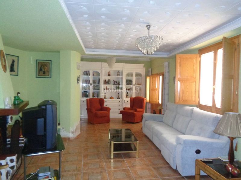 Foto 6c9a2b9d-3a19-4134-9320-d0ab9ddef6e1. Maison avec parking dans Segorbe