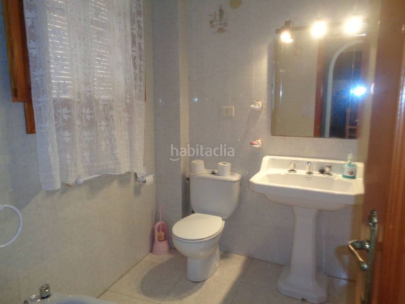 Foto 6e3a7f1b-ea6c-47c9-b5a3-5d8c5ec122c1. Maison avec parking dans Segorbe