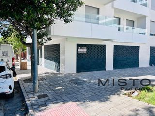 Local Comercial en Calle Quevedo  escalera