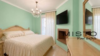 Etagenwohnung  Calle aguila real. Bonito y espacioso apartamento de un dormitorio situado en el ex